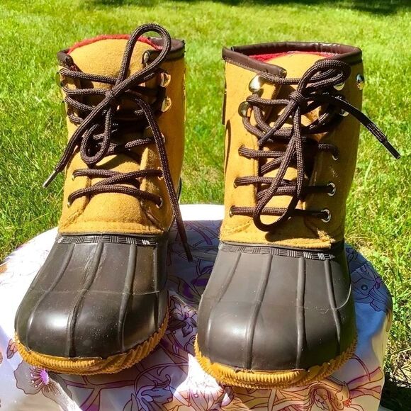 TOMMY HILFIGER ROAN LACE UP DUCK BOOTS 9 NEW - Picture 13 of 16